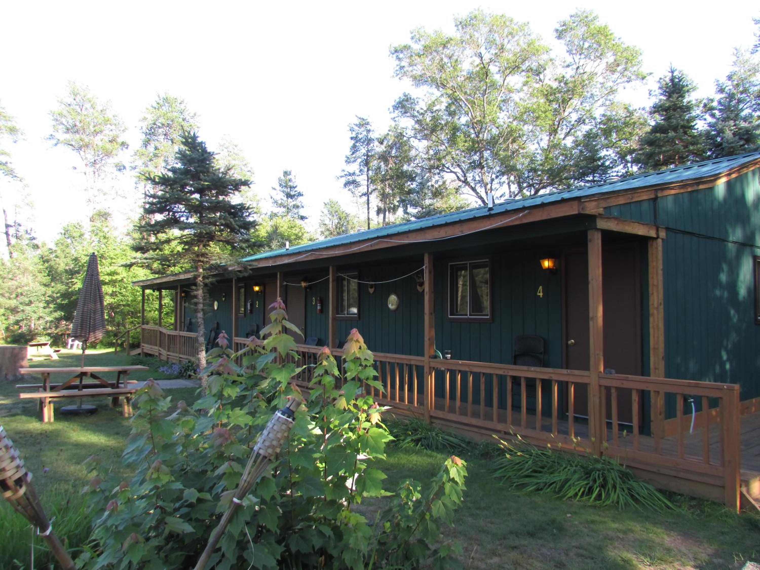 Cadillac Vacations - Best Bear Lodge - Property Image 1