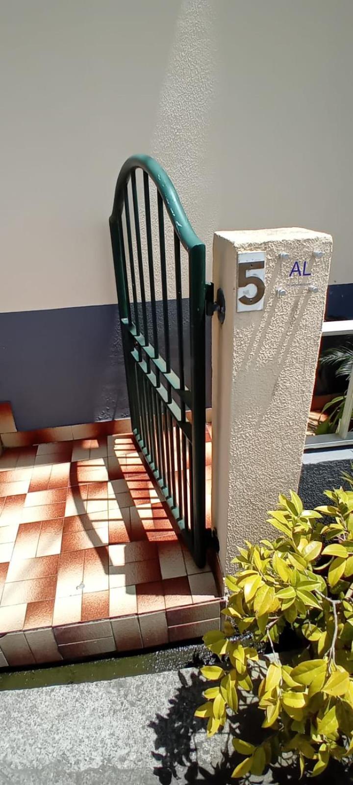 Vitorio's Guesthouse