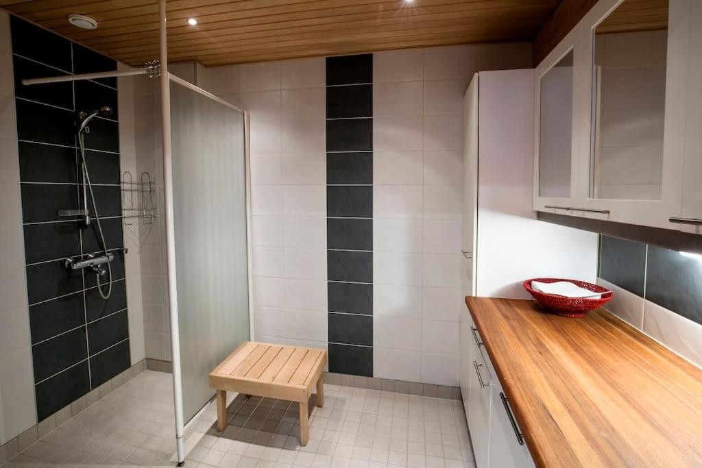 Elegant and Cosy Log Lodge Villa Aurora