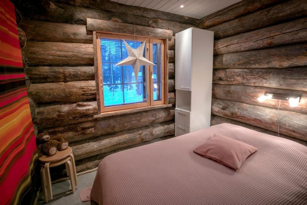 Elegant and Cosy Log Lodge Villa Aurora