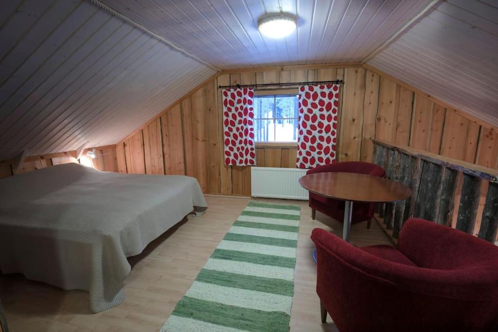 Elegant and Cosy Log Lodge Villa Aurora