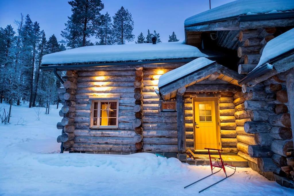 Elegant and Cosy Log Lodge Villa Aurora