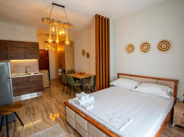 Sunset Apartment 11