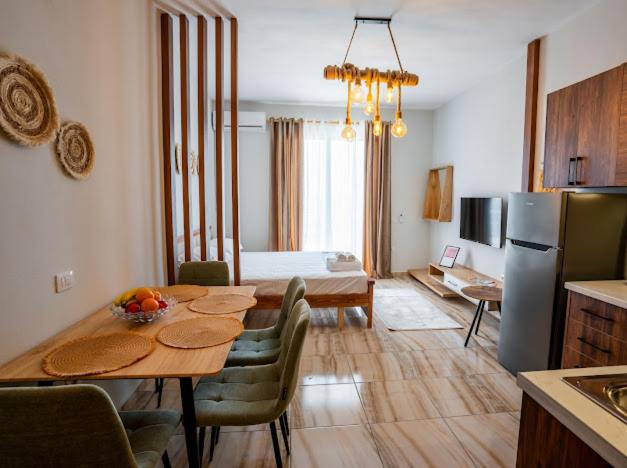 Sunset Apartment 11