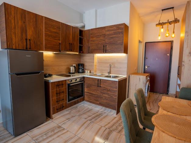 Sunset Apartment 11