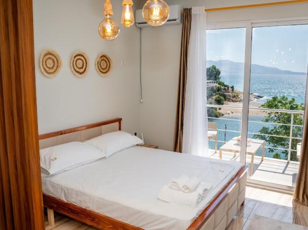 Sunset Apartment 11