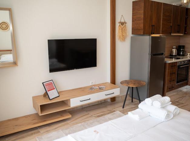 Sunset Apartment 11