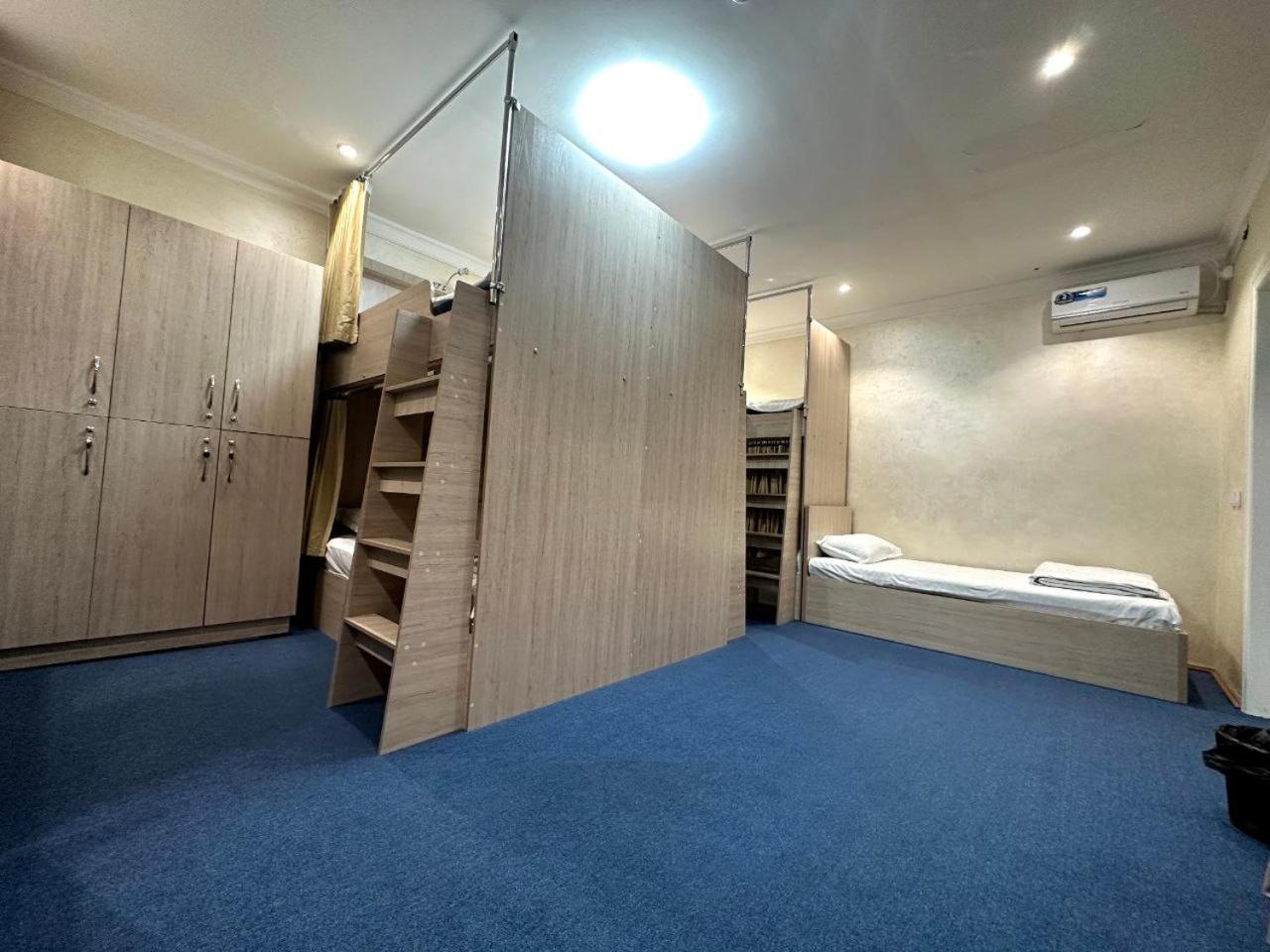 LOONA FAMILY HOSTEL