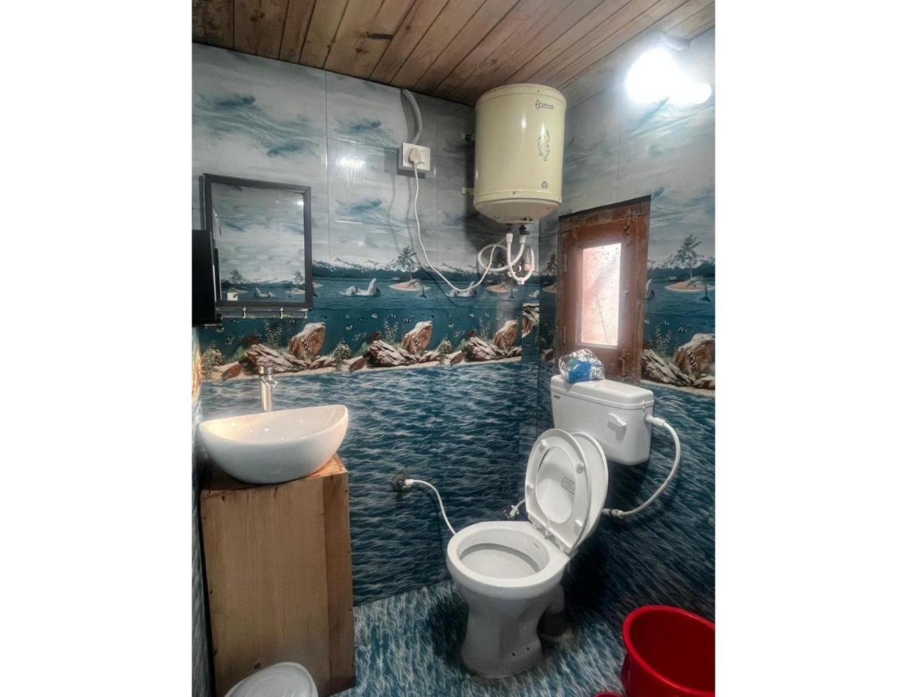 Photo 18