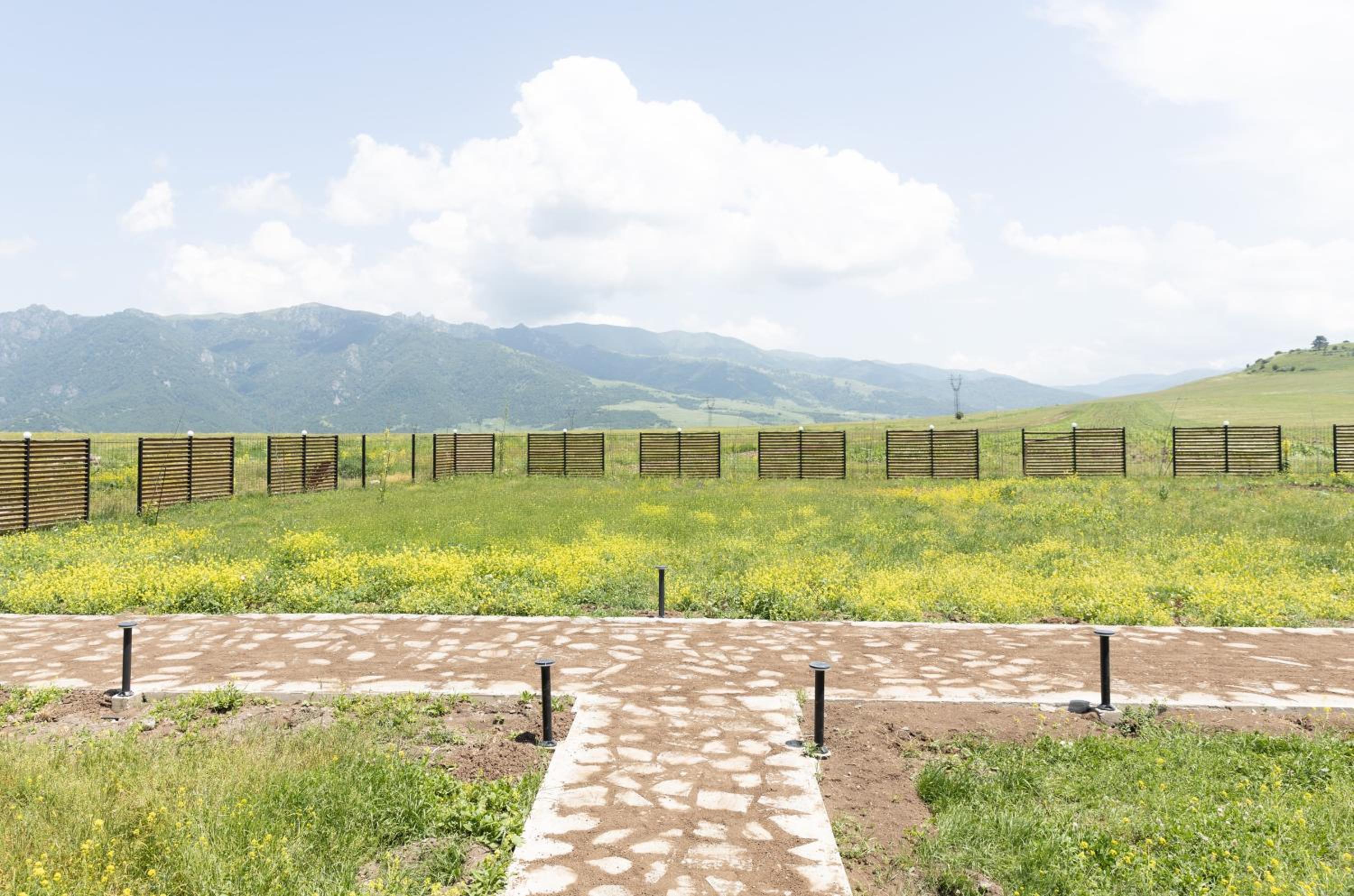 Aura Village - Cottages near Dsegh