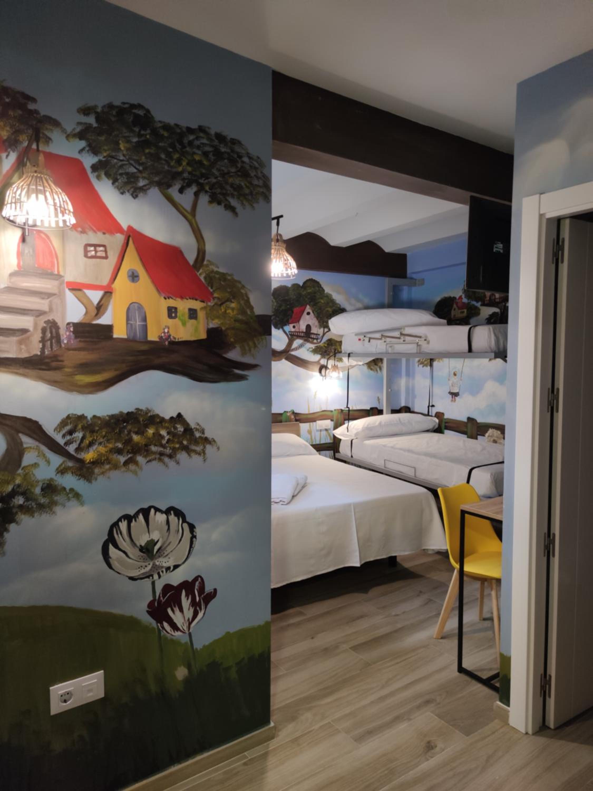 FamilyHostelPinto