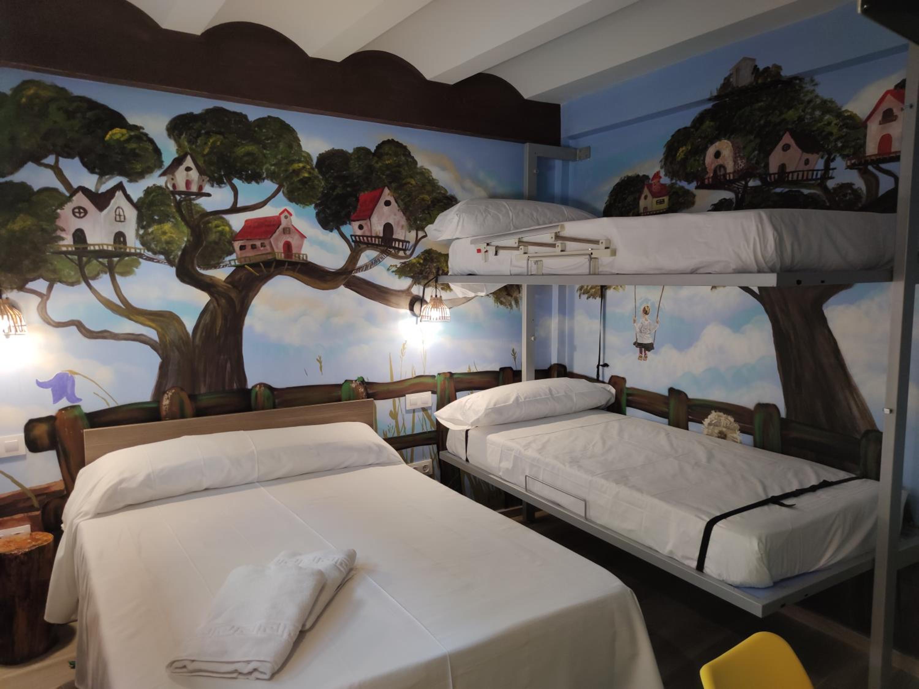 FamilyHostelPinto
