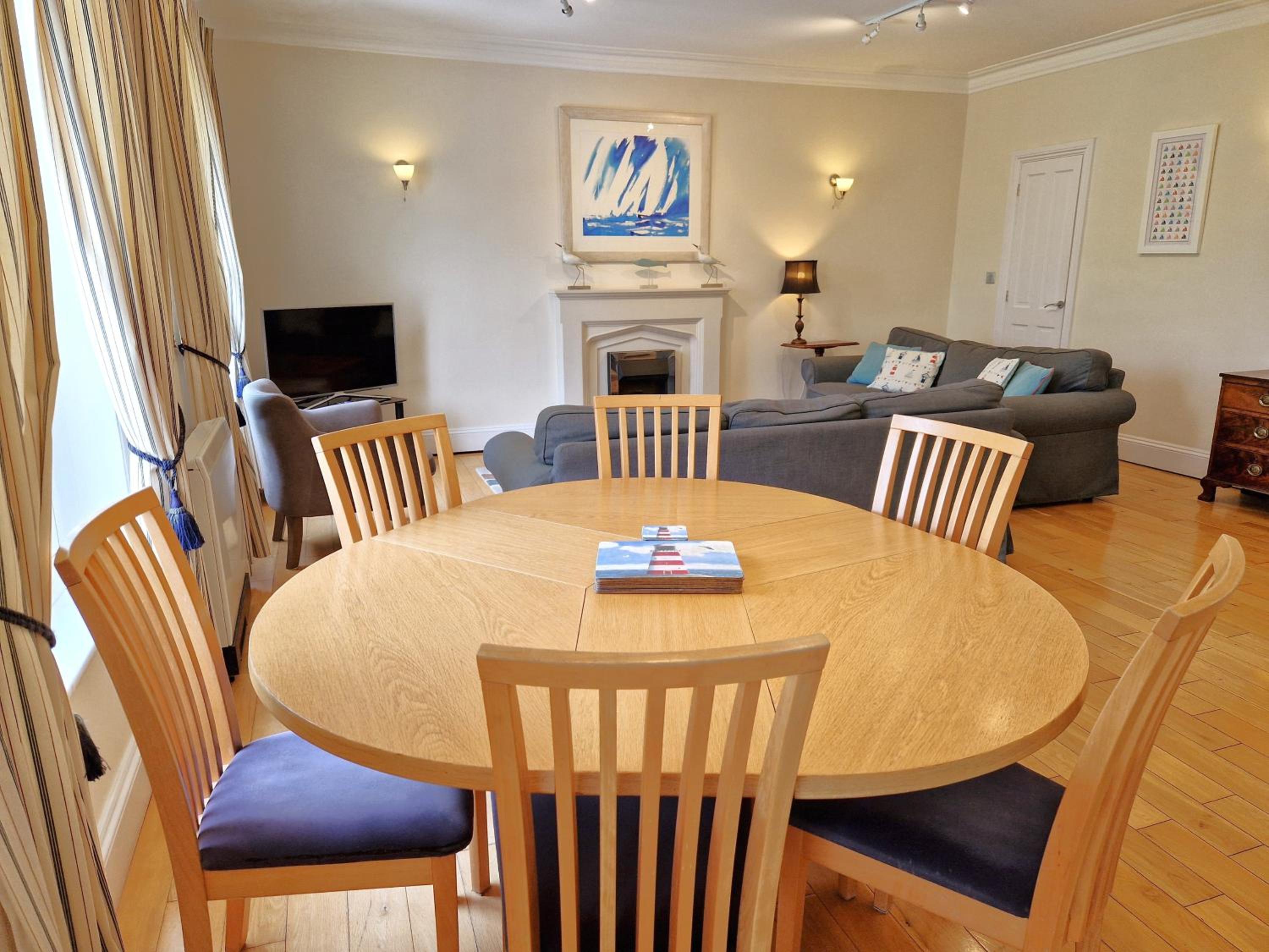 Orchard View, Fowey