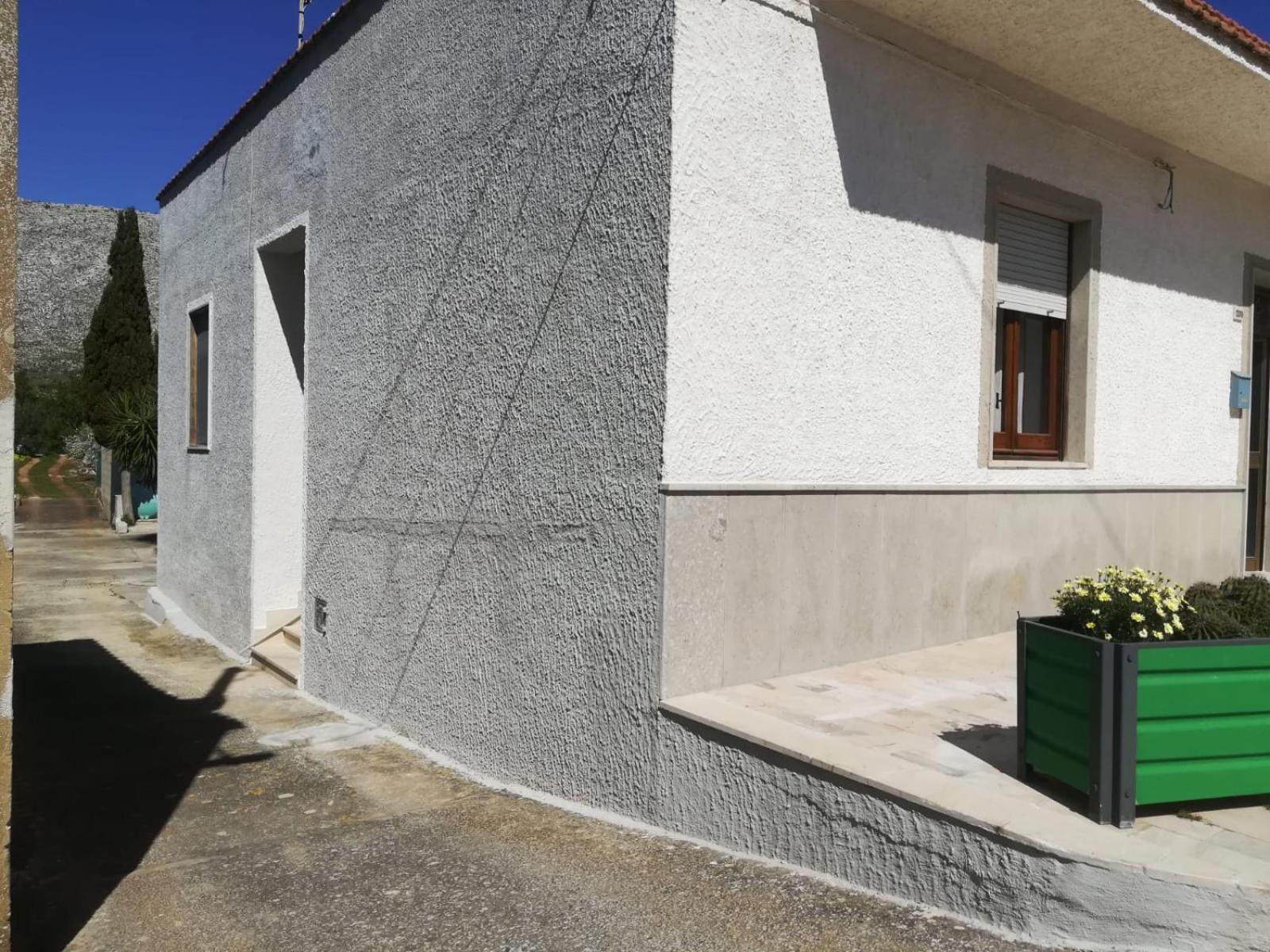 MARANZANO VACANZE Casa con Giardino