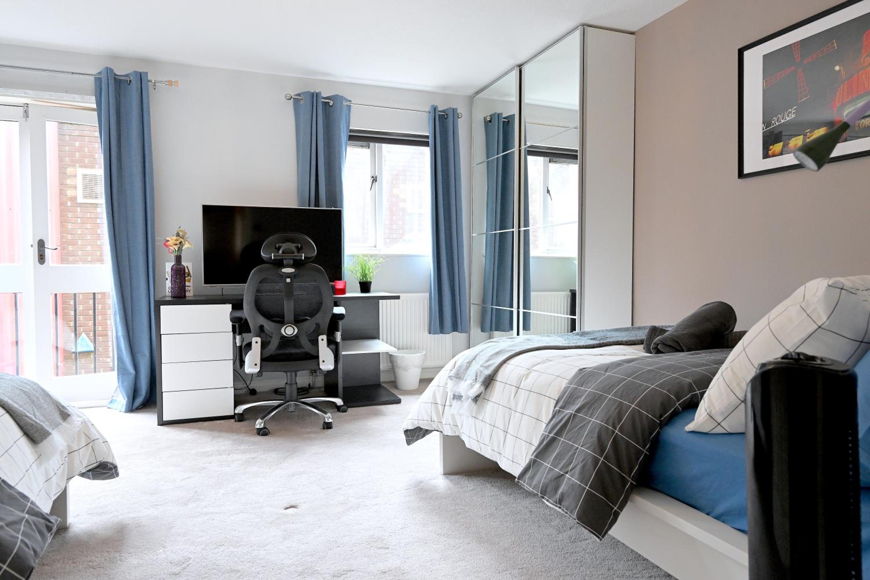 hotel room