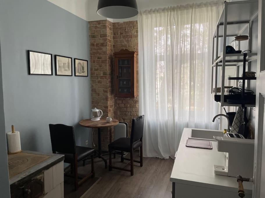 Vienības apartment