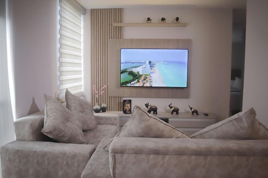 Encantador Apartamento con excepcional vista