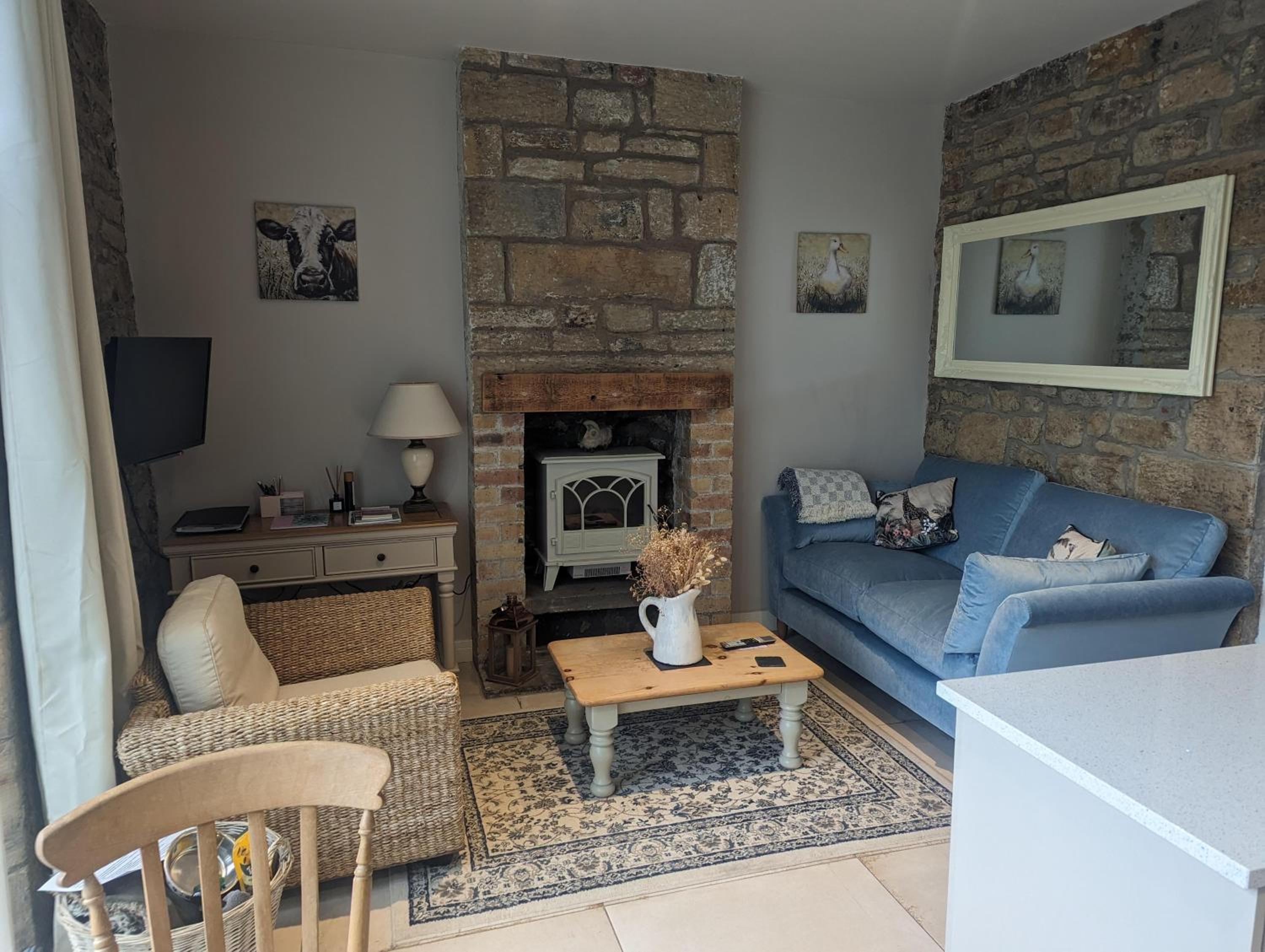 Stunning 1-Bed Apartment in Rothbury Morpeth view 5