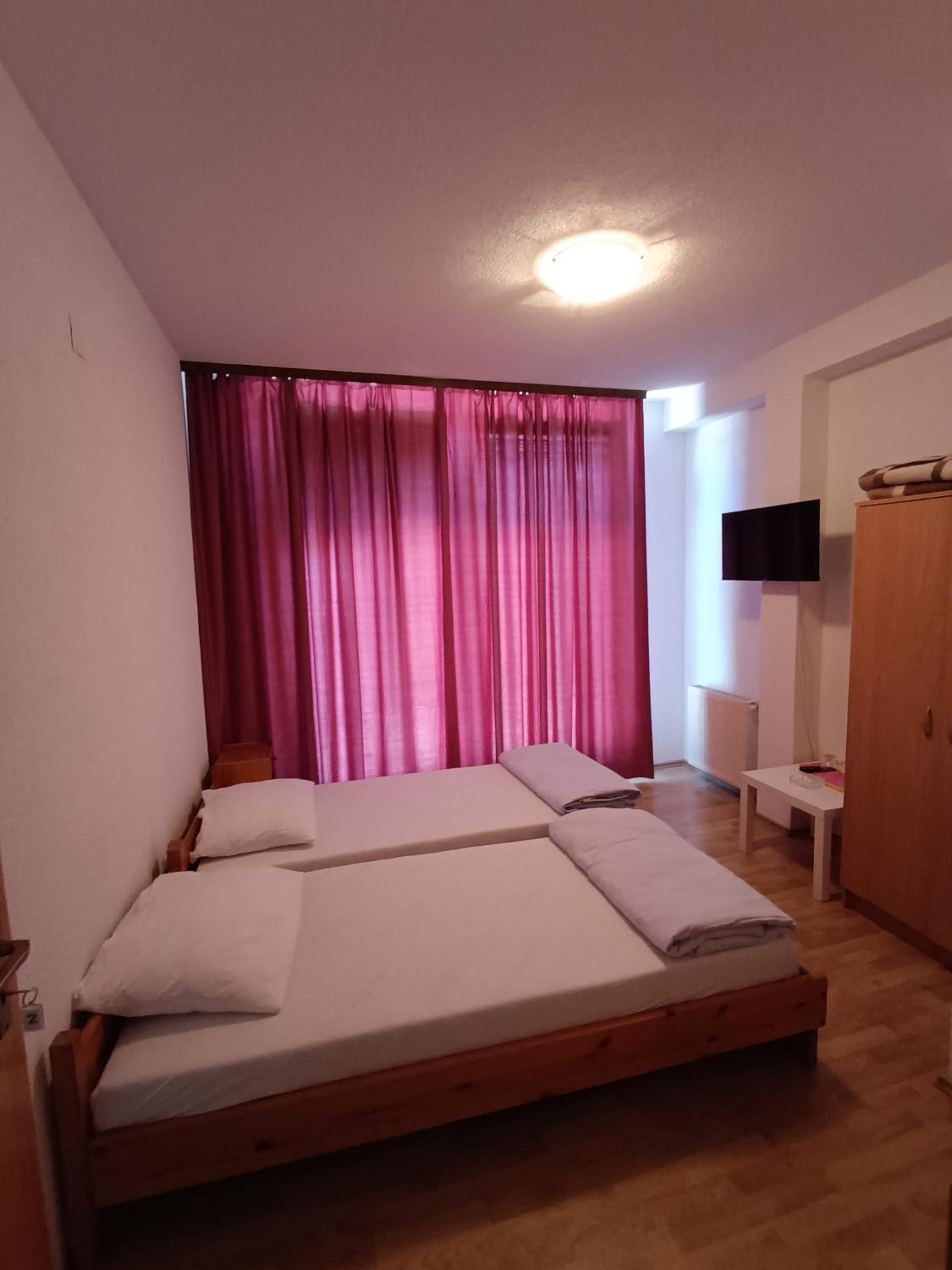 Prenociste Cazin