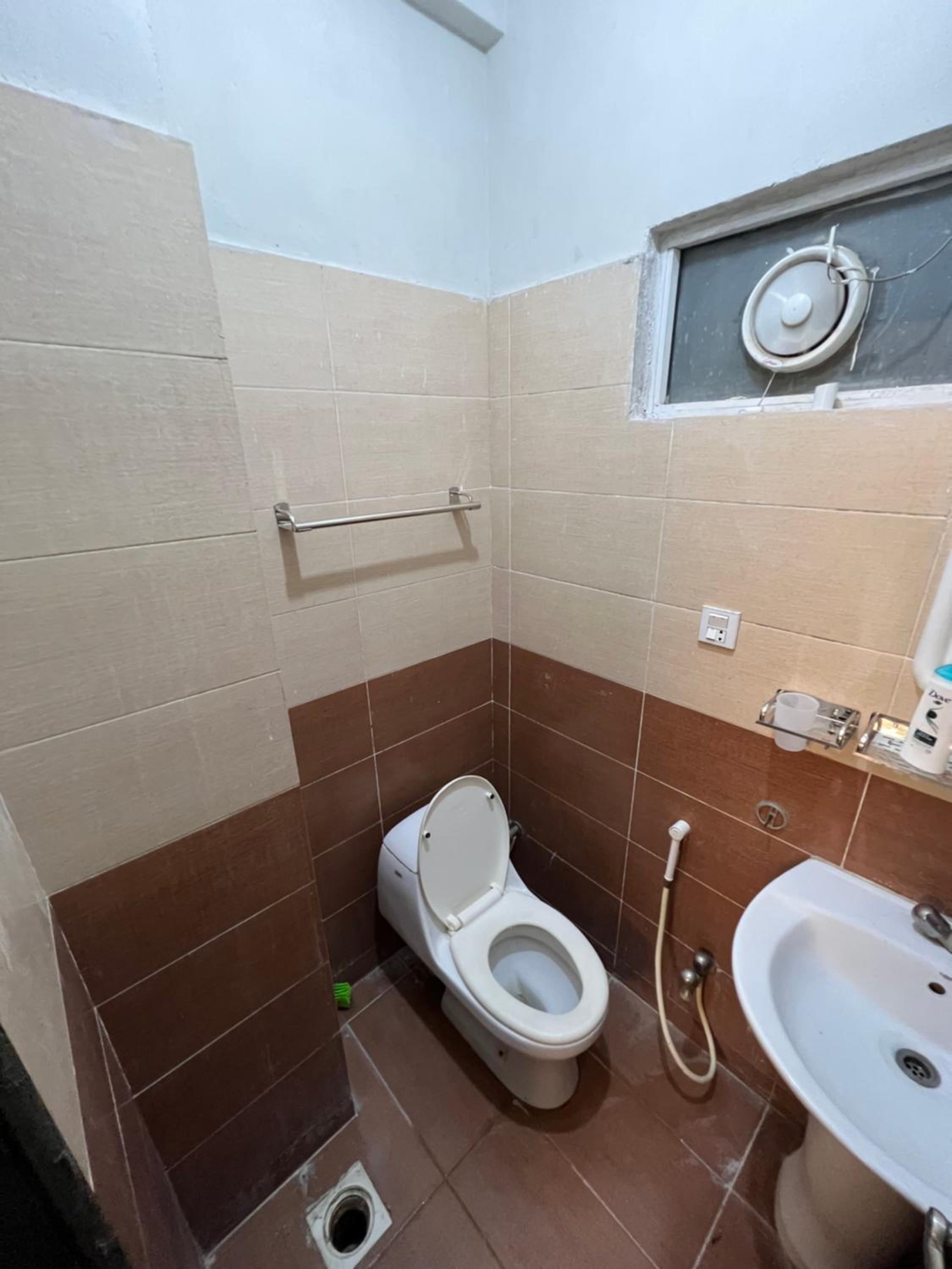 Luxury Versace Apartment Islamabad Netflix Secure