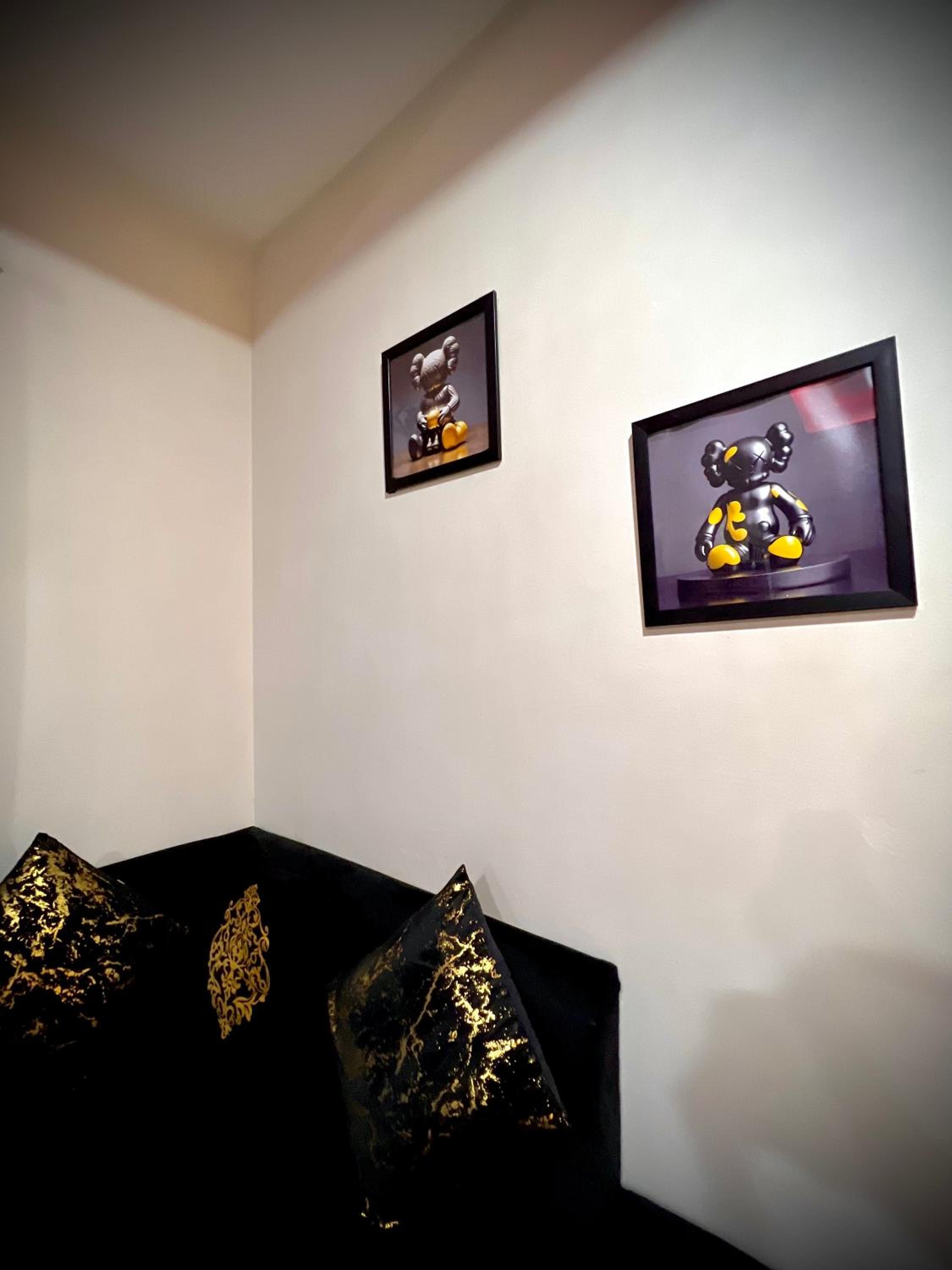 Luxury Versace Apartment Islamabad Netflix Secure
