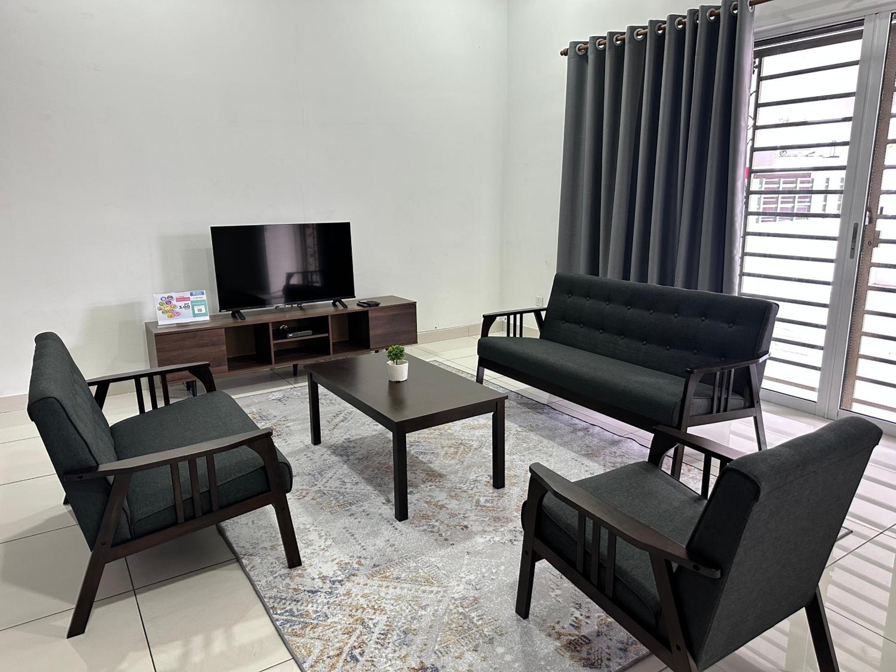 Nilai Impian Cozy Homestay at AZALEA photo 7