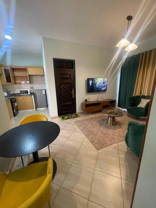 Stylish One Bedroom Apartment