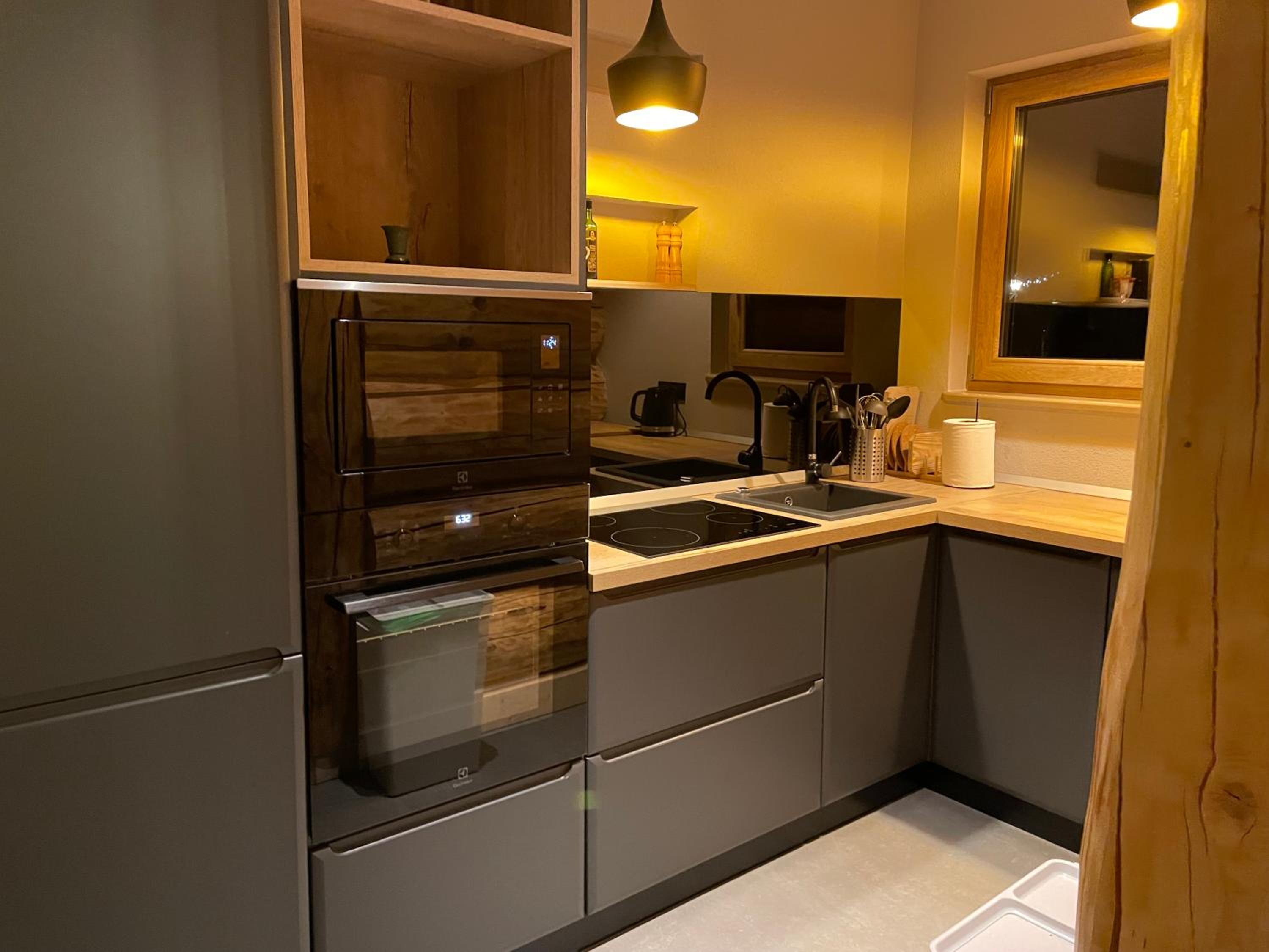 Wild Cottage view 4