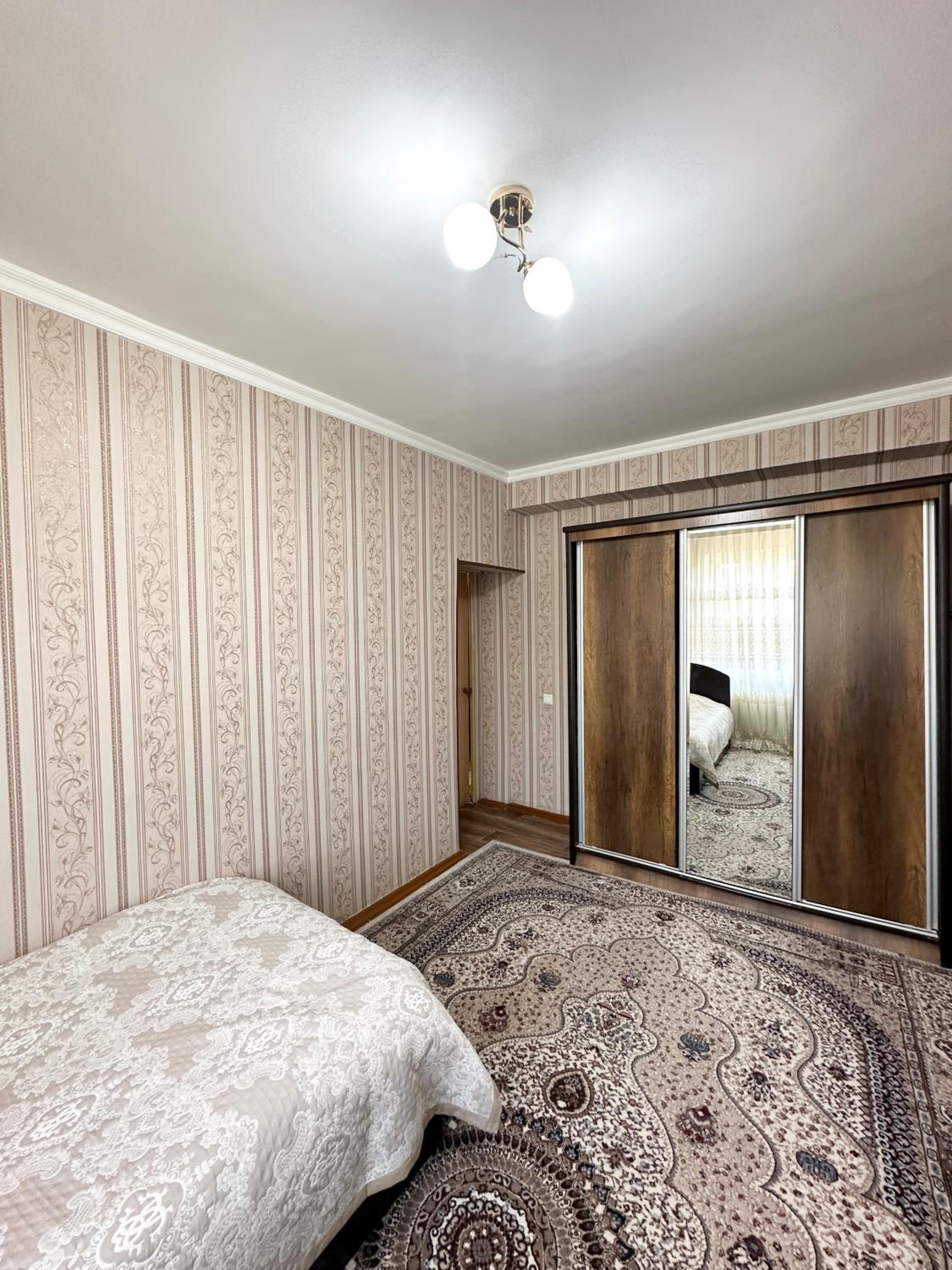 Cozy 2 Bedroom, 4 Room Flat with Office in the Heart of Tashkent view 5
