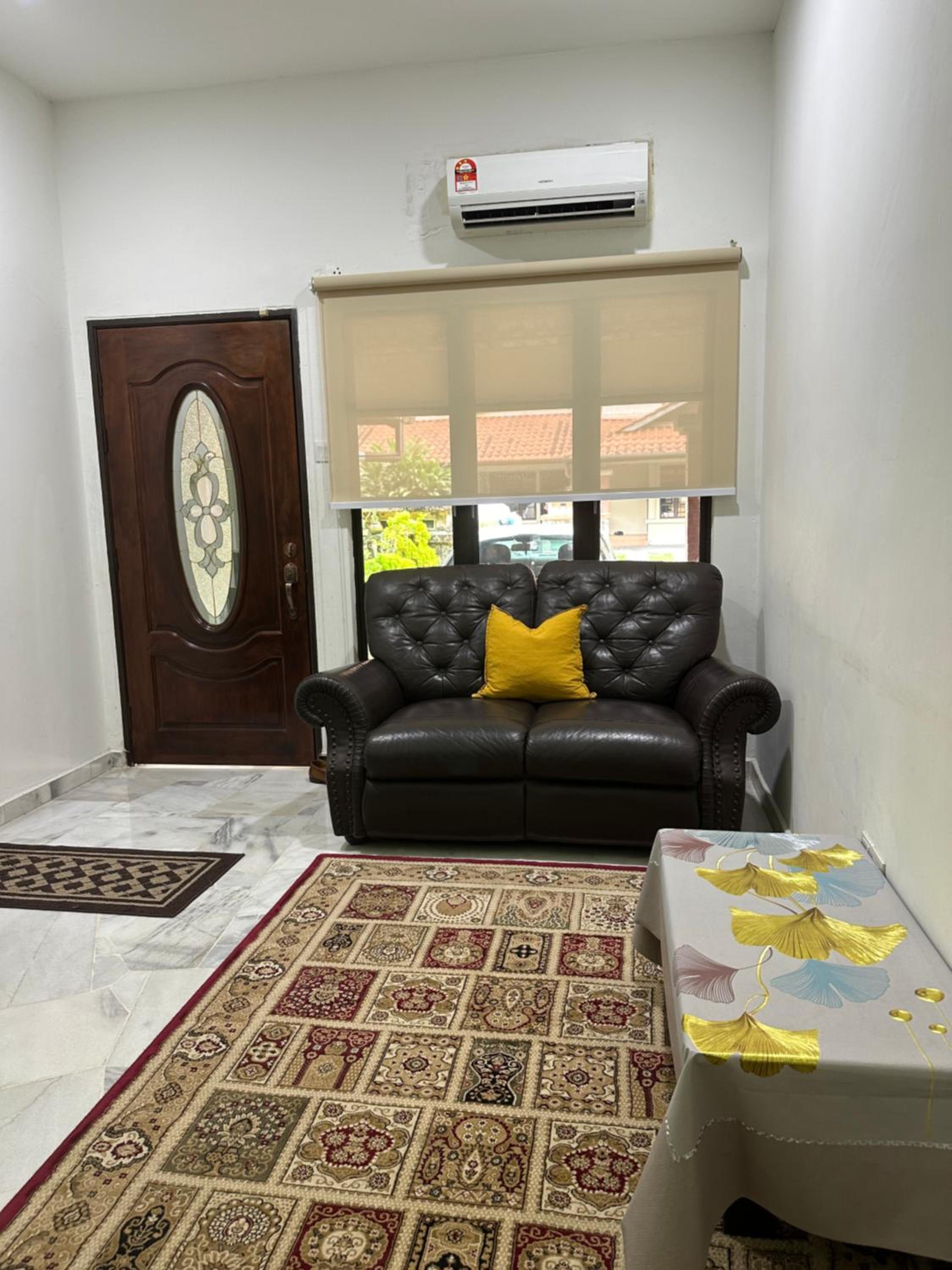 Desa Damai Homestay fully air cond and self check in #7 pax