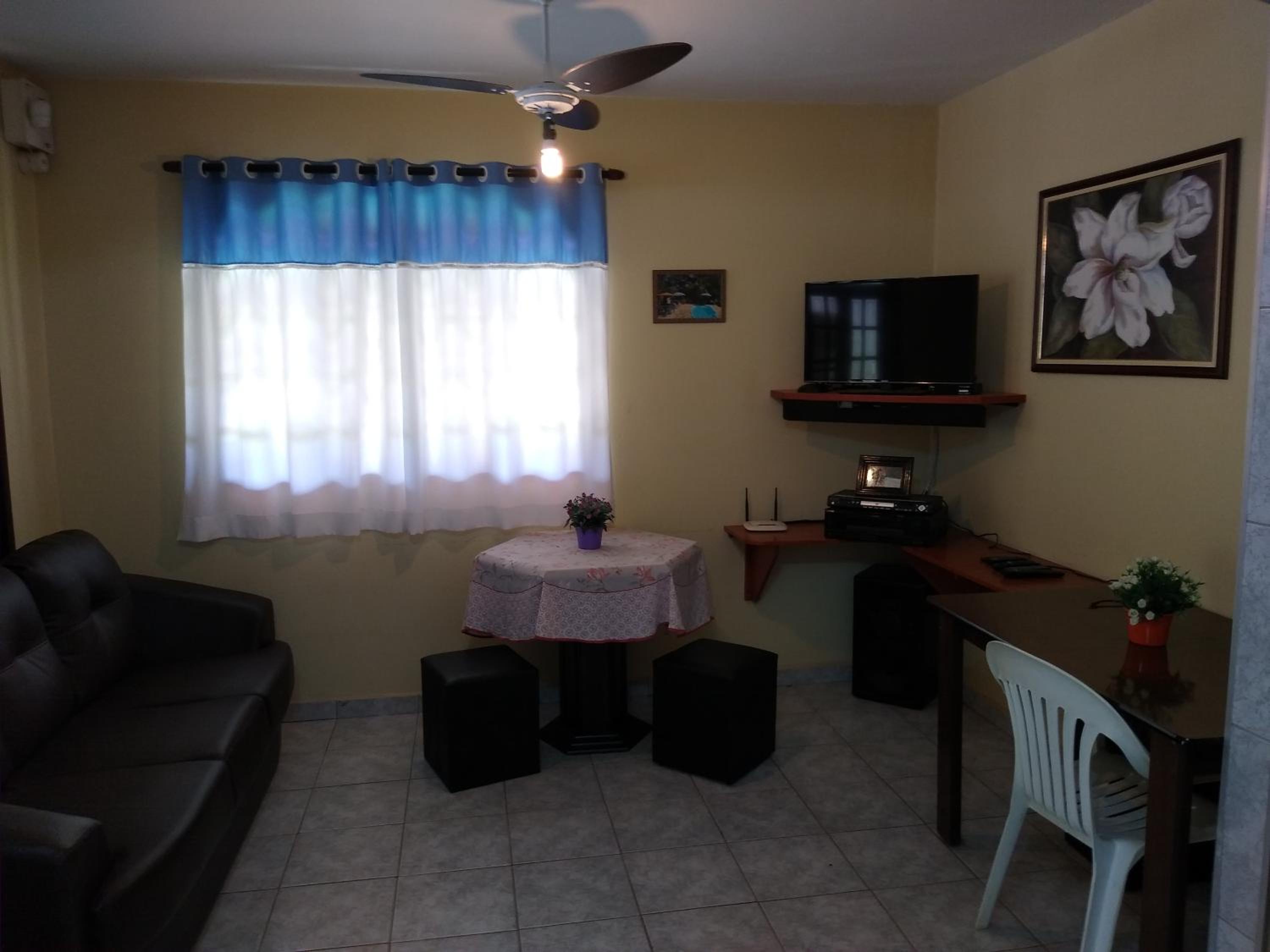 Casa de Campo em Condominio com acesso ao lago