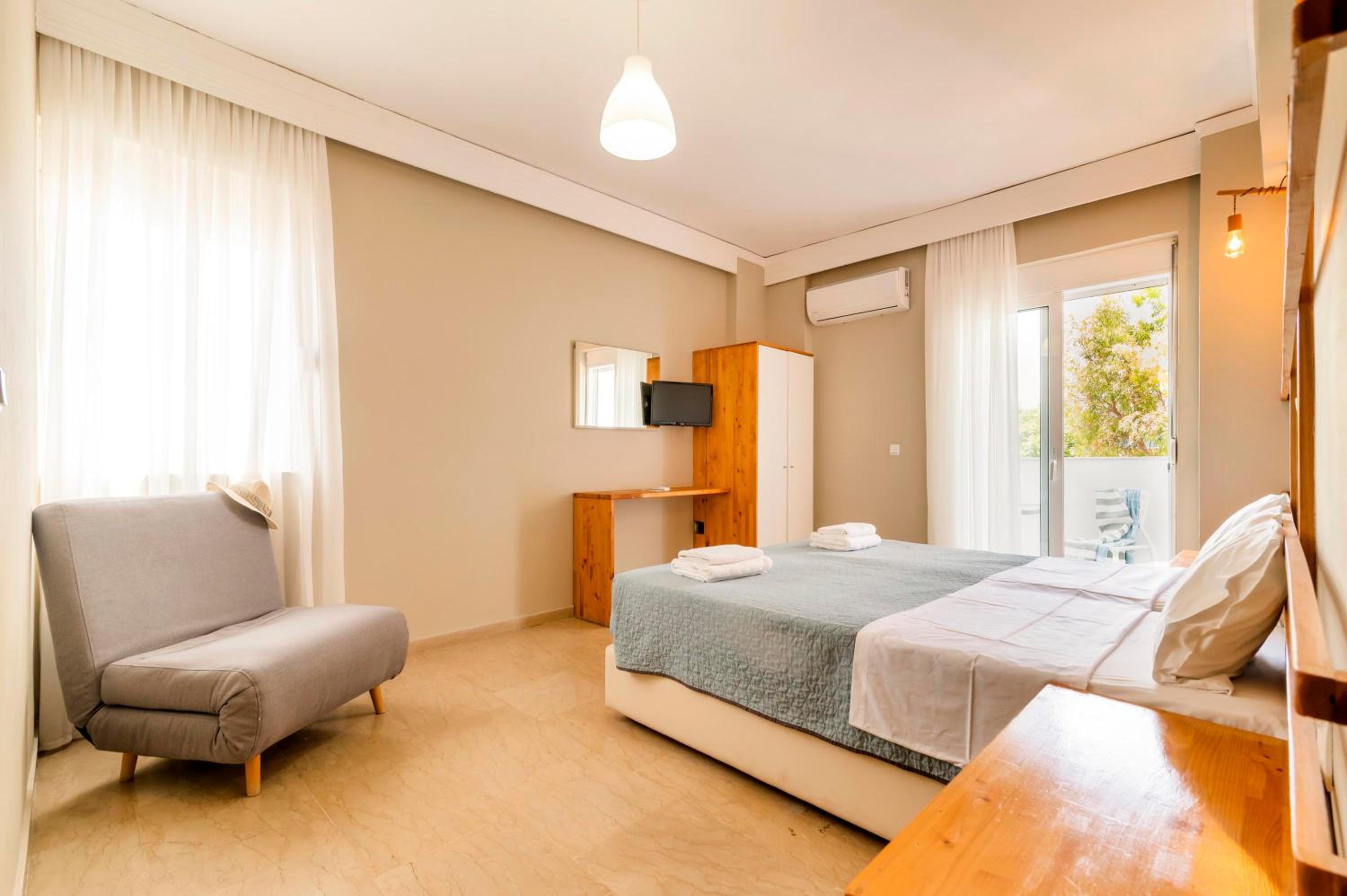 Lefka Hotel & Apartments — photo 92