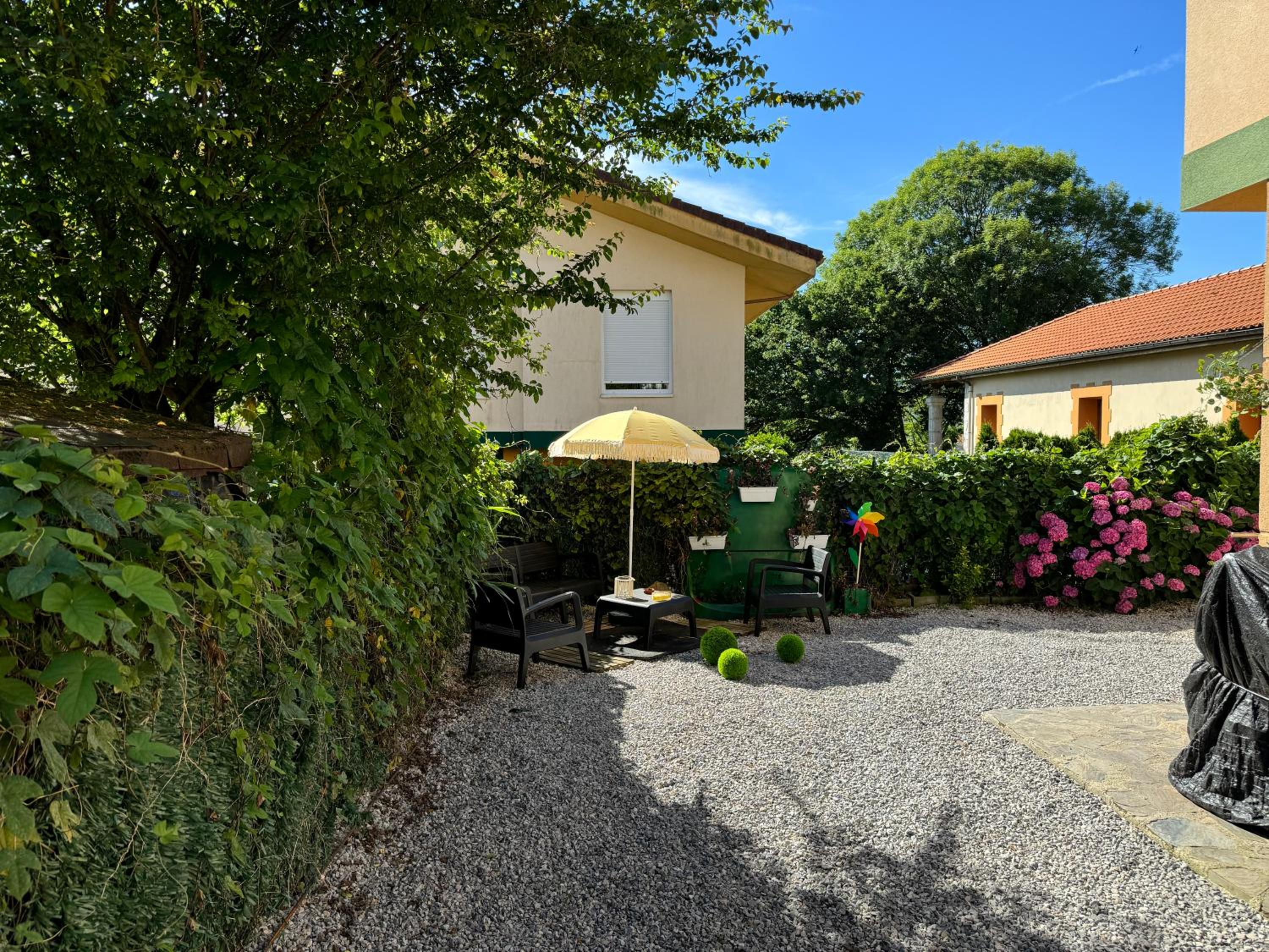 Casa Bora