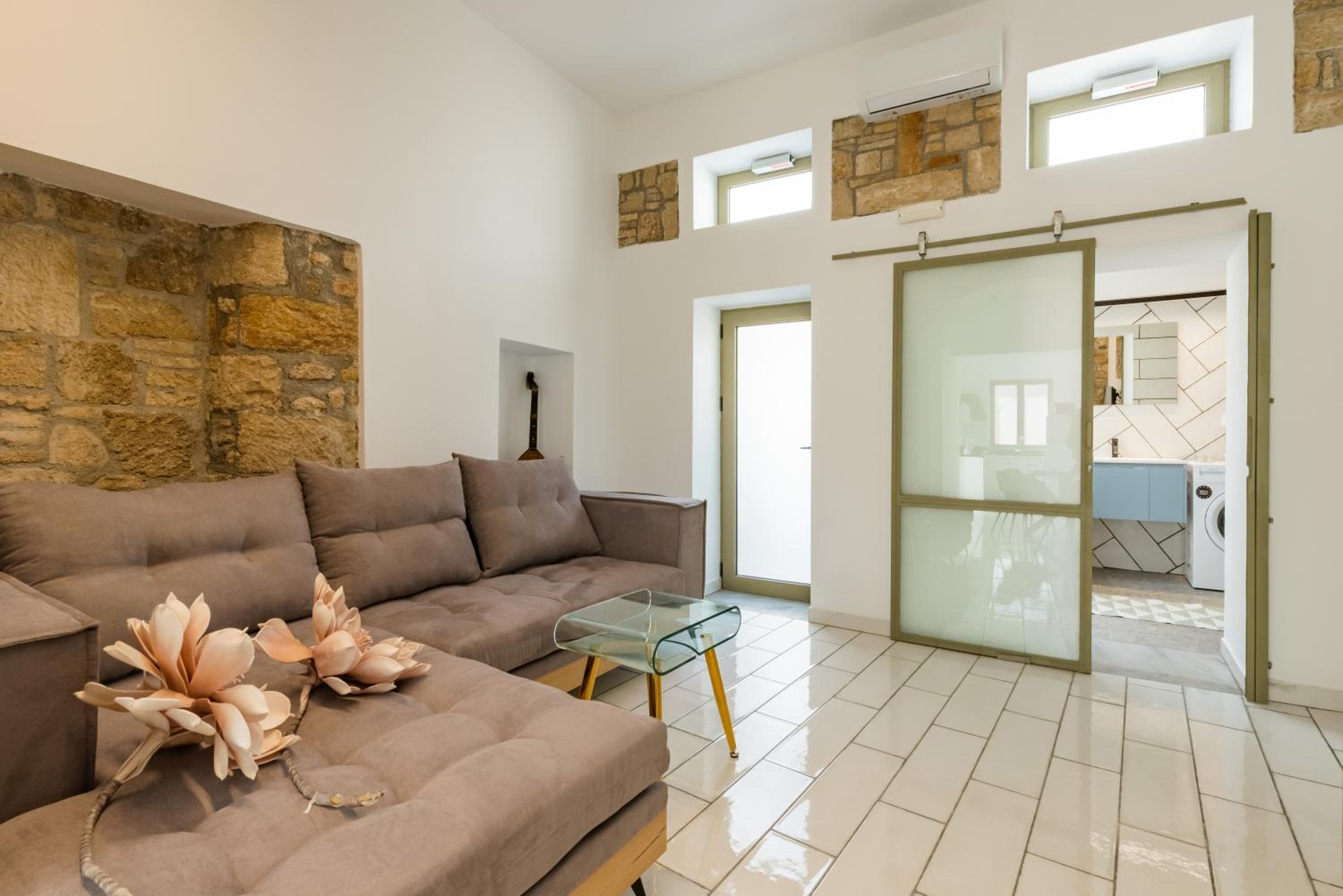 Lefka Hotel & Apartments — photo 19