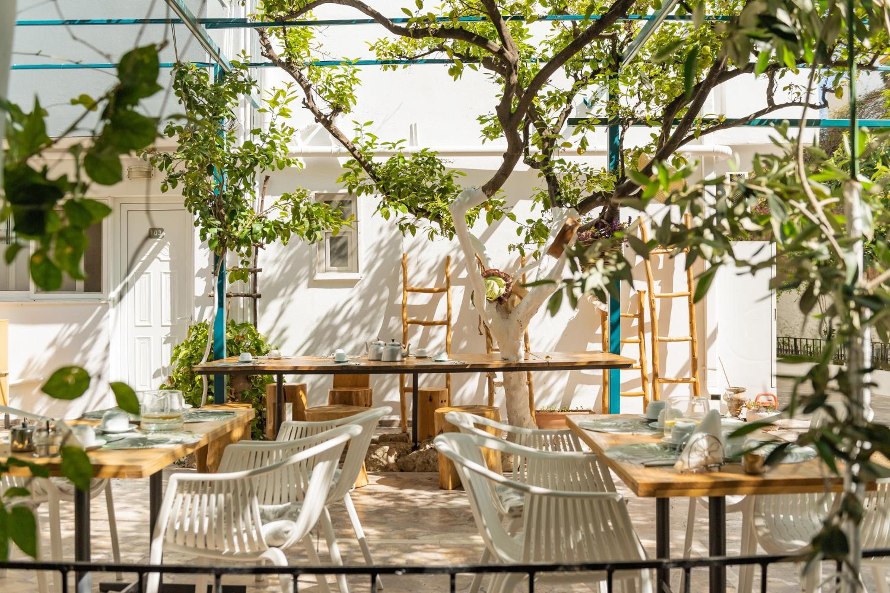 Lefka Hotel & Apartments — photo 96