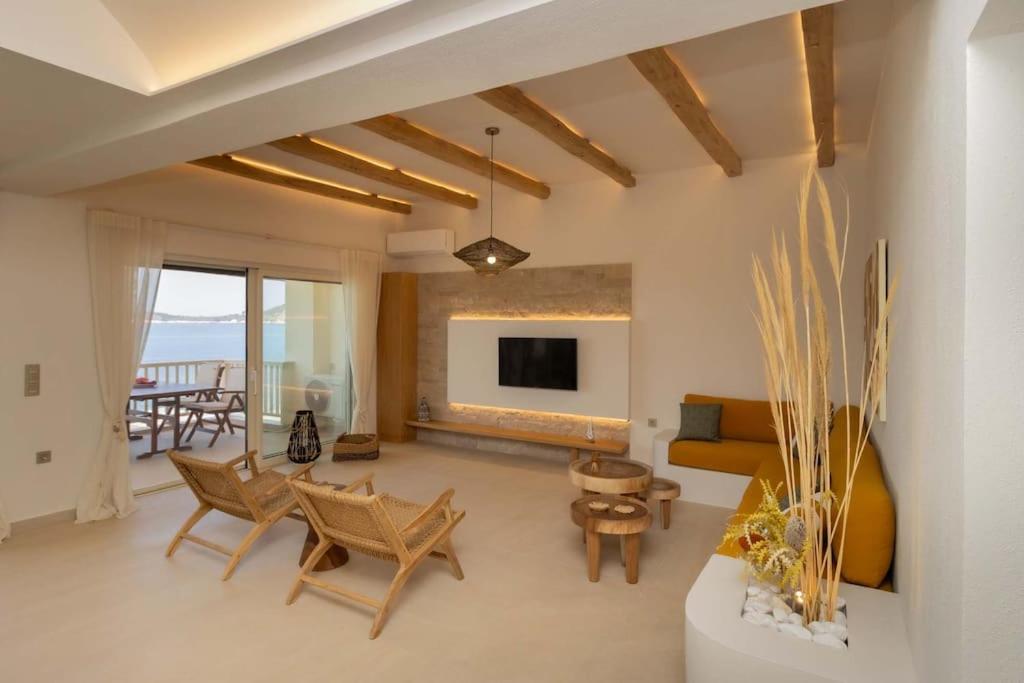 Ionian Blue Luxury Apartment view 4