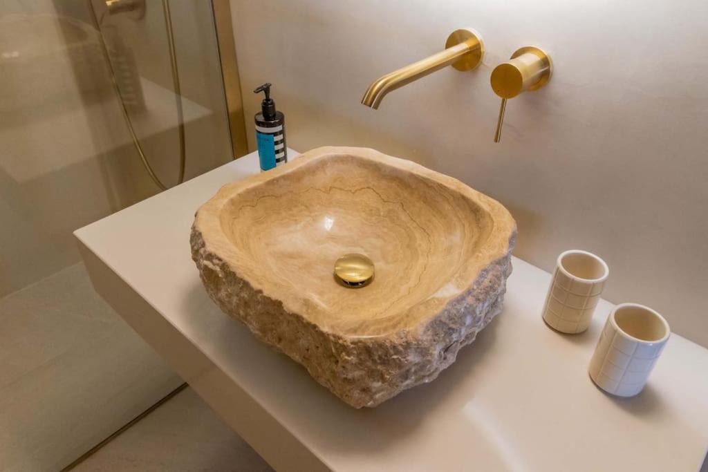 Ionian Blue Luxury Apartment view 5
