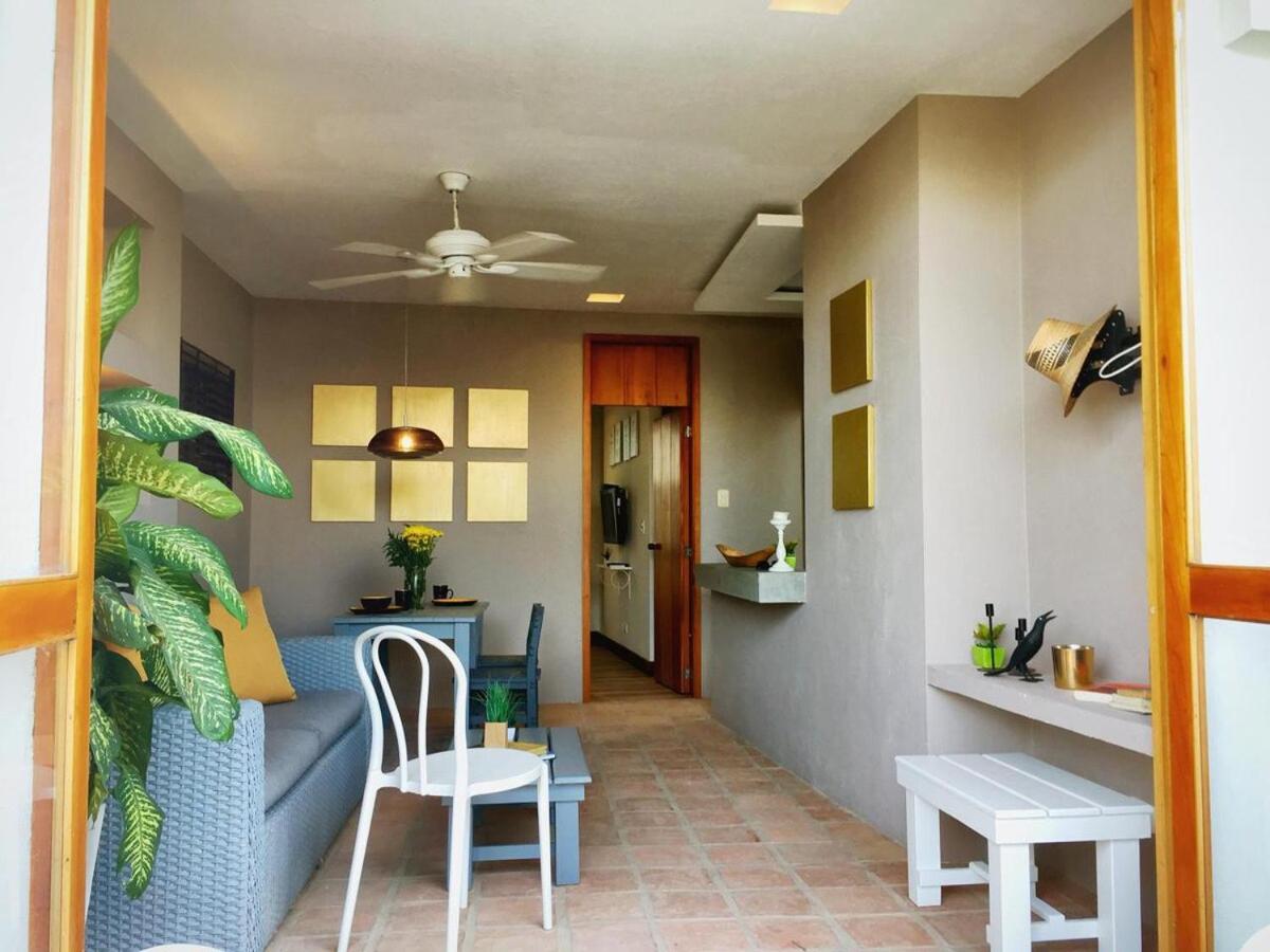 NEW Great Triplex 2BR W jacuzzi and 3 terraces