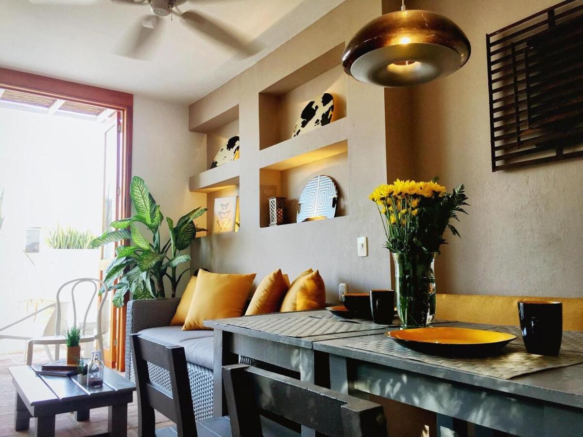 NEW Great Triplex 2BR W jacuzzi and 3 terraces