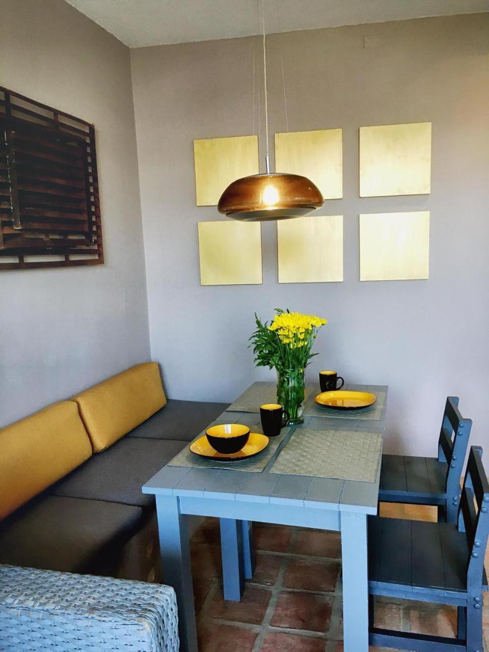 NEW Great Triplex 2BR W jacuzzi and 3 terraces