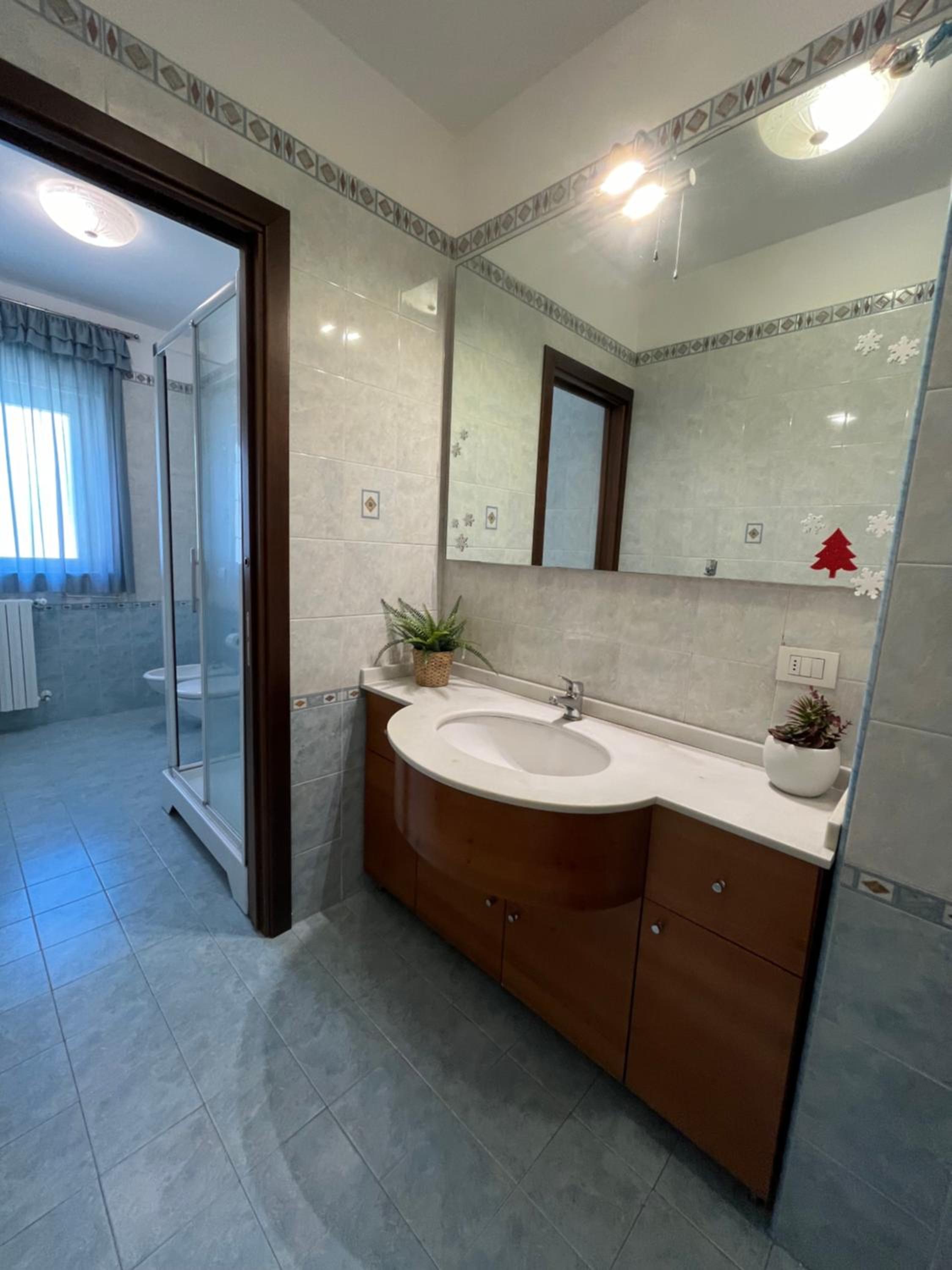 Alfa casa en Bari — bathroom