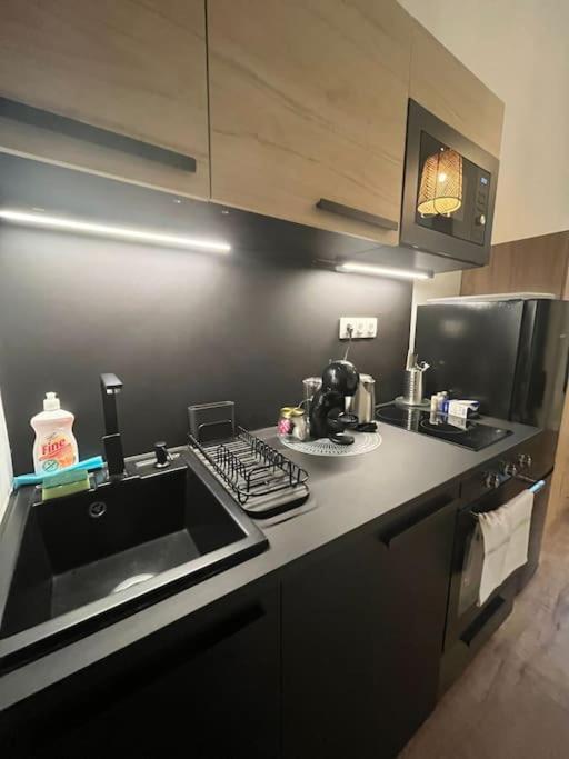 Charming Studio in the City Centre view 5