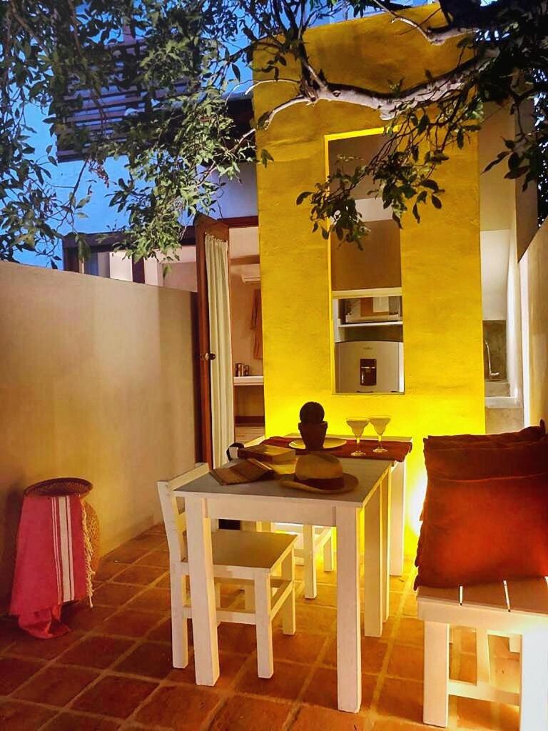Great Triplex 2BD W jacuzzi and 2 terraces
