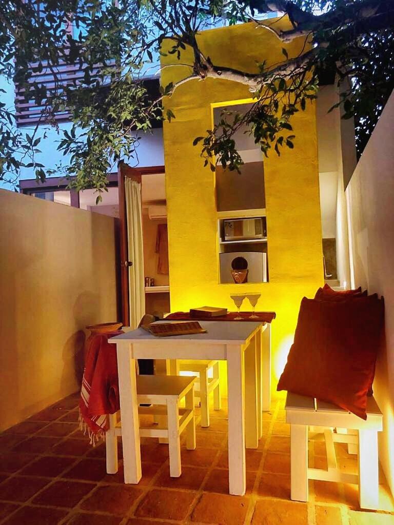 Great Triplex 2BD W jacuzzi and 2 terraces