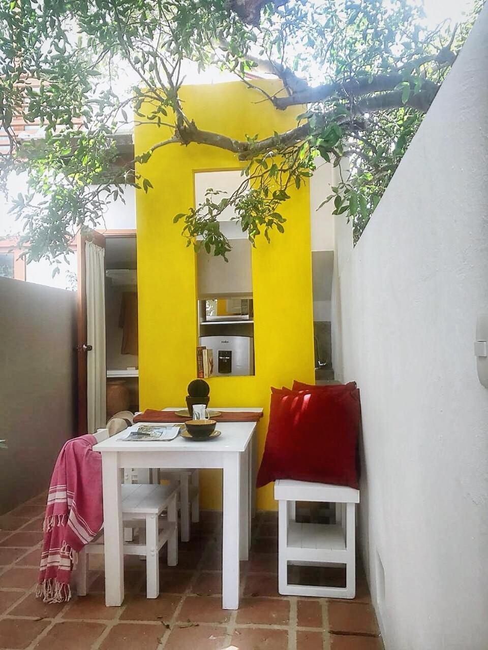 Great Triplex 2BD W jacuzzi and 2 terraces
