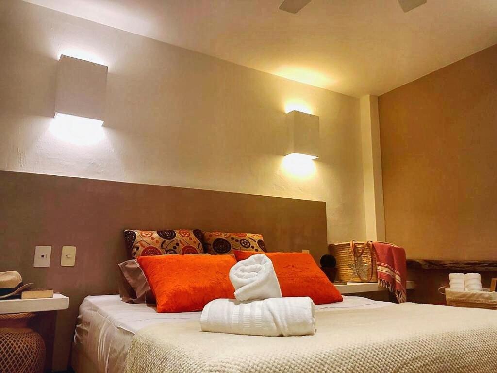 Great Triplex 2BD W jacuzzi and 2 terraces