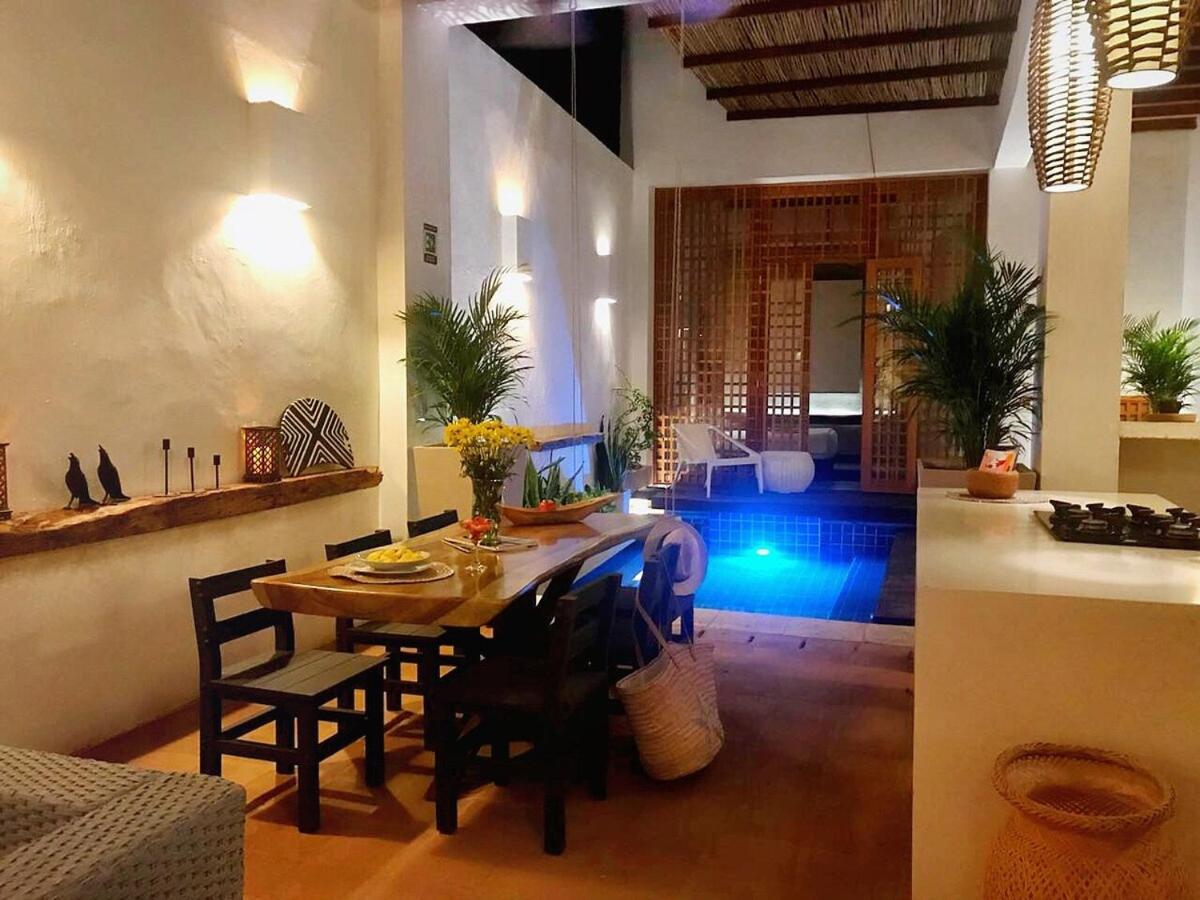 NEW Breathtaking 2BR private pool at the center