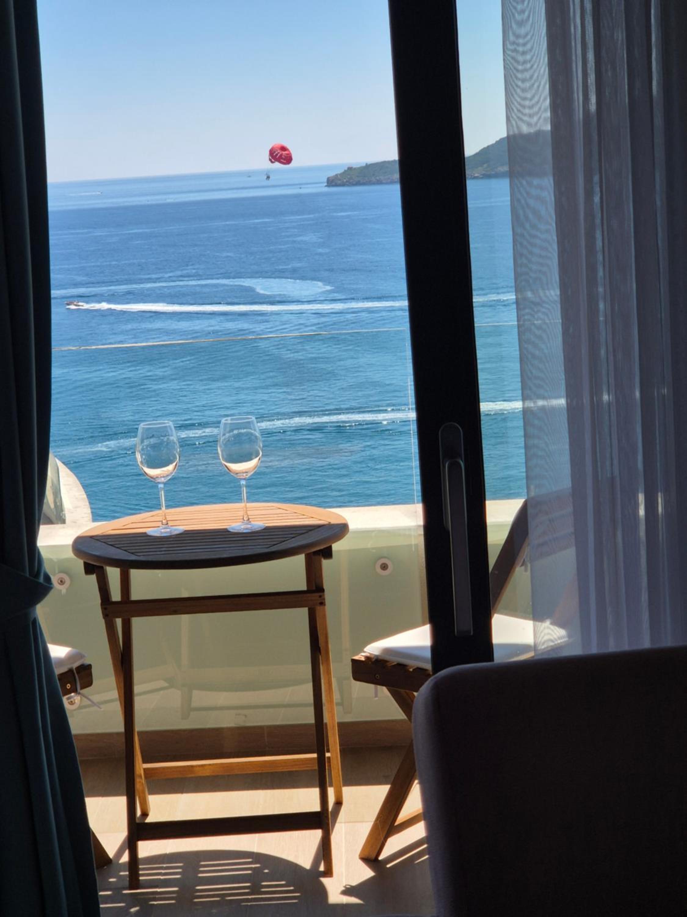 Rafailovici Beachfront Apartment