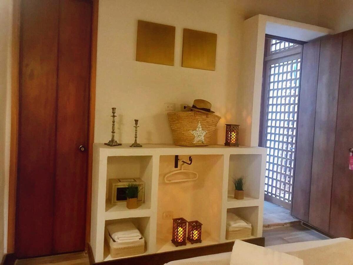 NEW Breathtaking 2BR private pool at the center