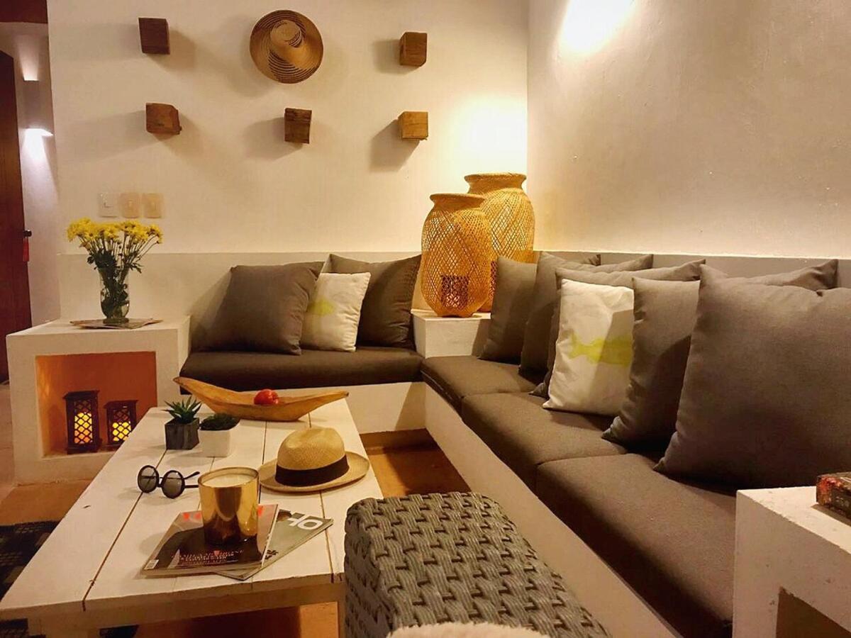 NEW Breathtaking 2BR private pool at the center